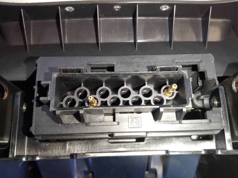 Recambio de apoyabrazos central para opel signum elegance referencia OEM IAM   