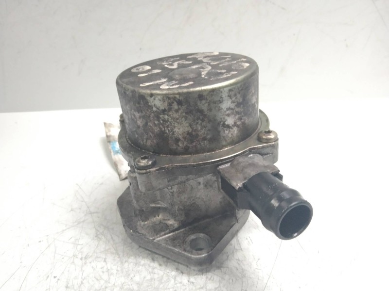 Recambio de depresor freno / bomba vacio para renault clio ii fase ii (b/cb0) authentique referencia OEM IAM 8200113585 72238912
