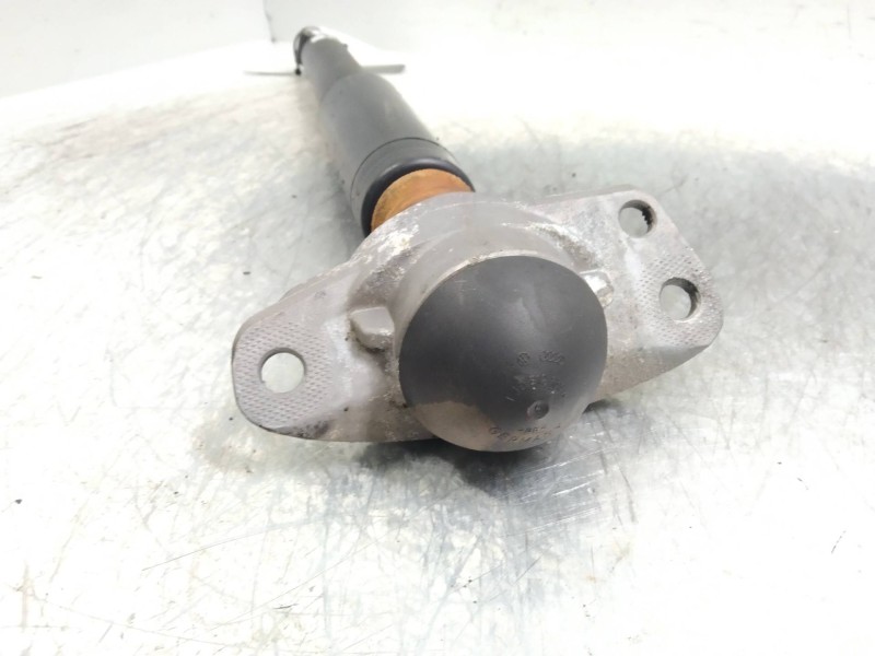 Recambio de amortiguador trasero para volkswagen jetta (1k2) advance referencia OEM IAM   