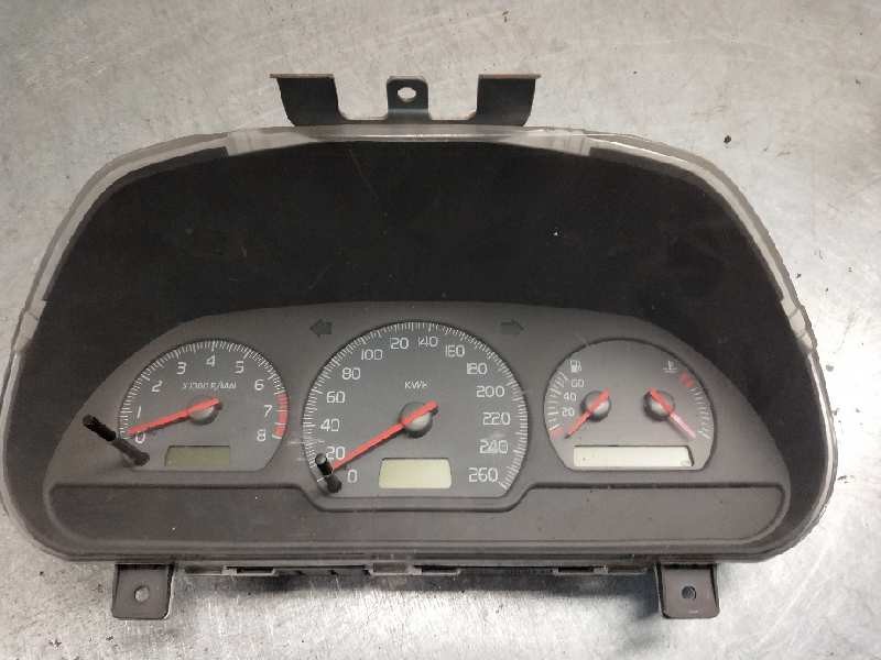 Recambio de cuadro instrumentos para volvo s40 berlina 1.8 cat referencia OEM IAM 30857579H OP0244031 