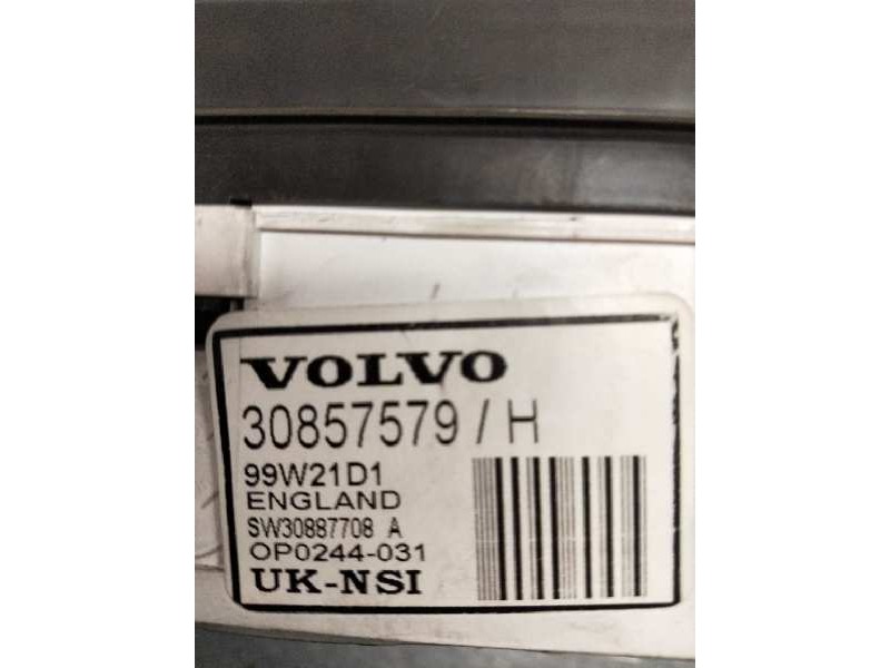 Recambio de cuadro instrumentos para volvo s40 berlina 1.8 cat referencia OEM IAM 30857579H OP0244031 