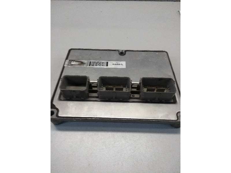 Recambio de centralita motor uce para volvo s40 berlina 1.8 flexifuel cat referencia OEM IAM 30743371 ESU131 0185A B13