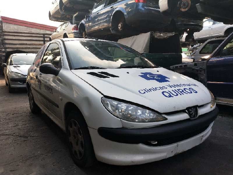 peugeot 206 berlina del año 2004