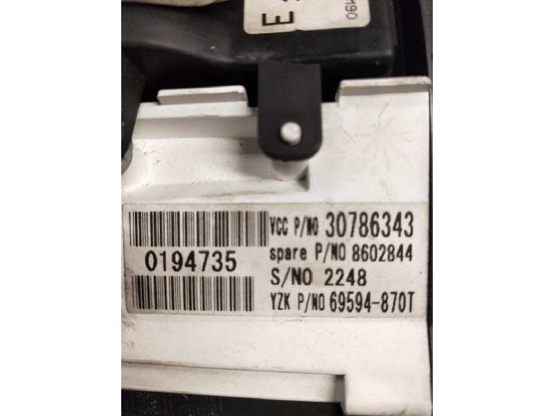 Recambio de cuadro instrumentos para volvo s40 berlina 1.8 flexifuel cat referencia OEM IAM 30710071  