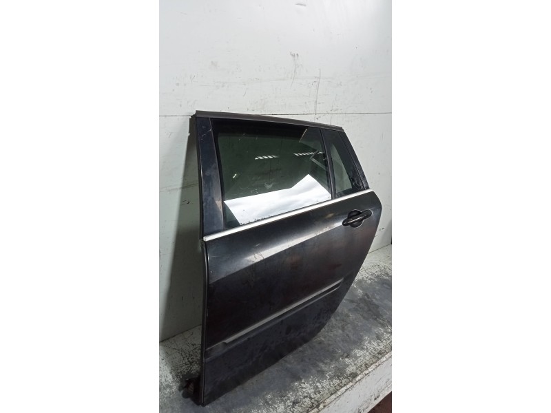Recambio de puerta trasera izquierda para renault laguna grandtour iii 2.0 dci referencia OEM IAM  RANCHERA 5P
