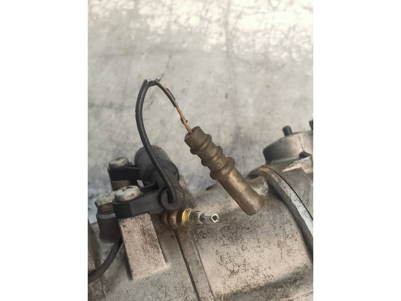 Recambio de compresor aire acondicionado para bmw serie 3 berlina (e46) 320d referencia OEM IAM 6452690564306 A4101130A021 