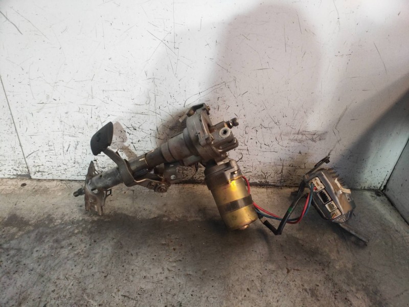 Recambio de columna direccion para toyota corolla (e12) 2.0 d-4d linea luna berlina referencia OEM IAM 8965002010 4520002180 EAT