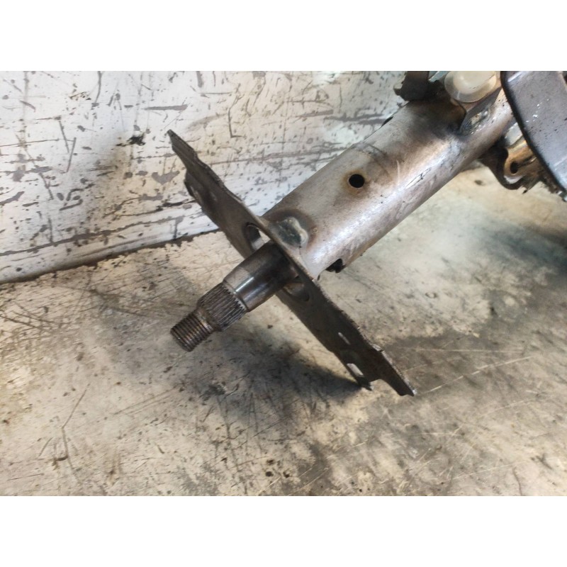 Recambio de columna direccion para toyota corolla (e12) 2.0 d-4d linea luna berlina referencia OEM IAM 8965002010 4520002180 EAT