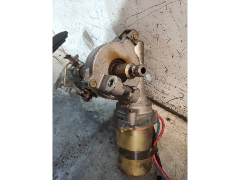 Recambio de columna direccion para toyota corolla (e12) 2.0 d-4d linea luna berlina referencia OEM IAM 8965002010 4520002180 EAT