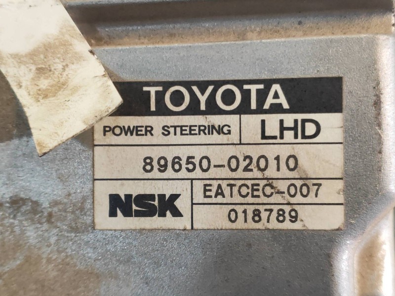 Recambio de columna direccion para toyota corolla (e12) 2.0 d-4d linea luna berlina referencia OEM IAM 8965002010 4520002180 EAT