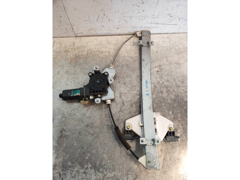 Recambio de elevalunas trasero izquierdo para hyundai sonata (y4) 2.0i 16v gls (2002) referencia OEM IAM   