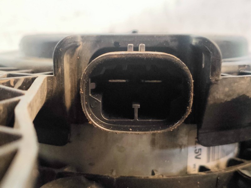 Recambio de electroventilador para citroen c4 cactus feel referencia OEM IAM 9812028580 M159983 