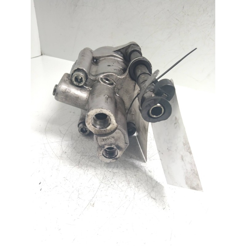 Recambio de depresor freno / bomba vacio para renault safrane (b54) 2.5 turbodiesel cat referencia OEM IAM   BOMBA DE DIRECCION