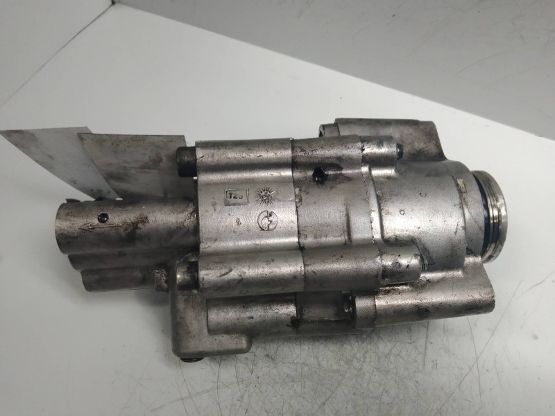 Recambio de depresor freno / bomba vacio para renault safrane (b54) 2.5 turbodiesel cat referencia OEM IAM   BOMBA DE DIRECCION