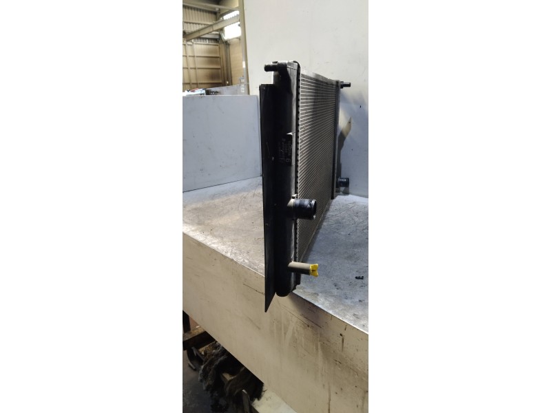 Recambio de radiador agua para toyota auris básico referencia OEM IAM   