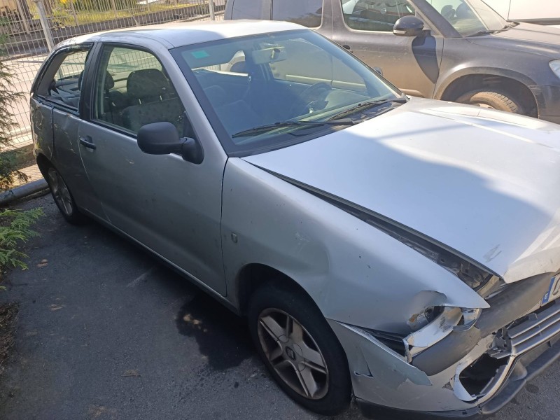seat ibiza (6k1) del año 2000