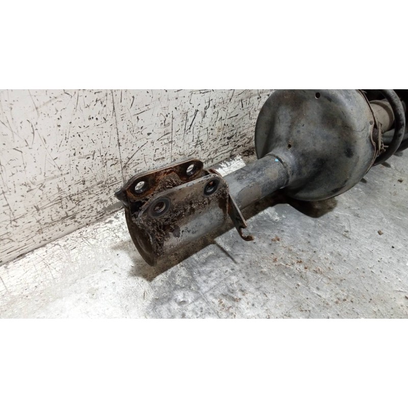 Recambio de amortiguador delantero izquierdo para renault kangoo (f/kc0) confort expression referencia OEM IAM 7700428438D  