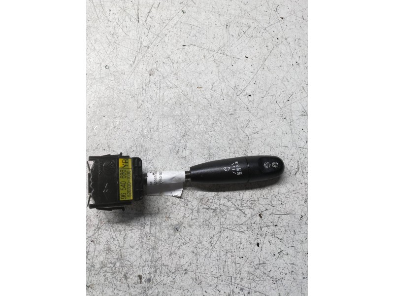 Recambio de mando limpia para chevrolet kalos 1.4 cat referencia OEM IAM   