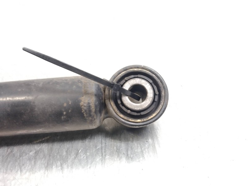 Recambio de amortiguador trasero para volkswagen passat berlina (3c2) highline referencia OEM IAM   