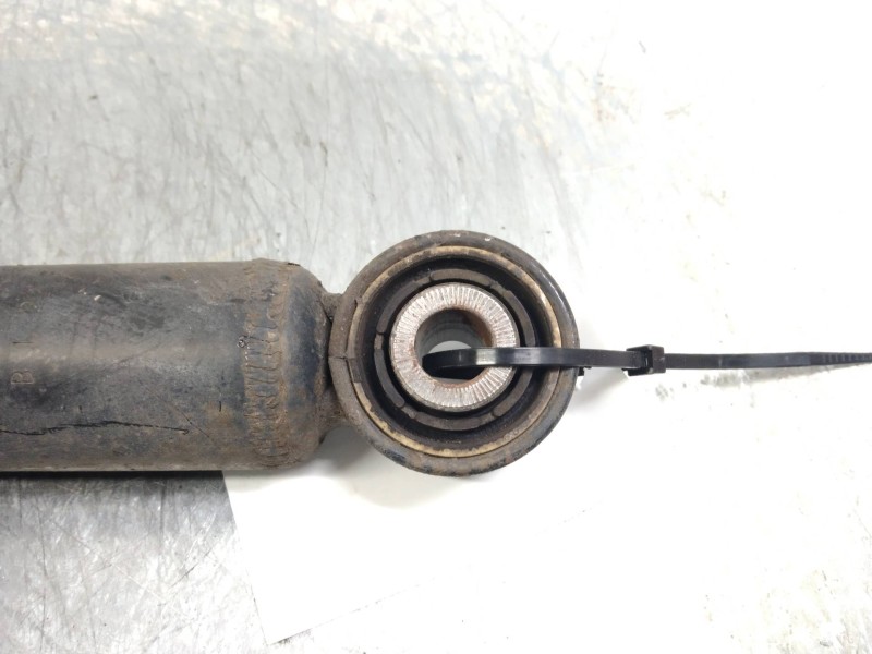 Recambio de amortiguador trasero para volkswagen passat berlina (3c2) highline referencia OEM IAM   