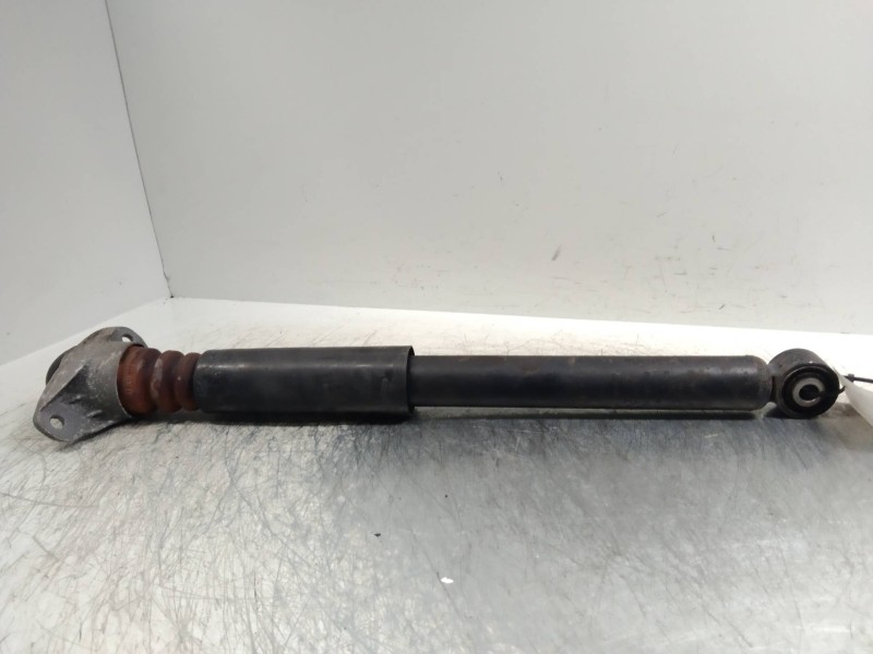 Recambio de amortiguador trasero para volkswagen passat berlina (3c2) 2.0 tdi referencia OEM IAM   