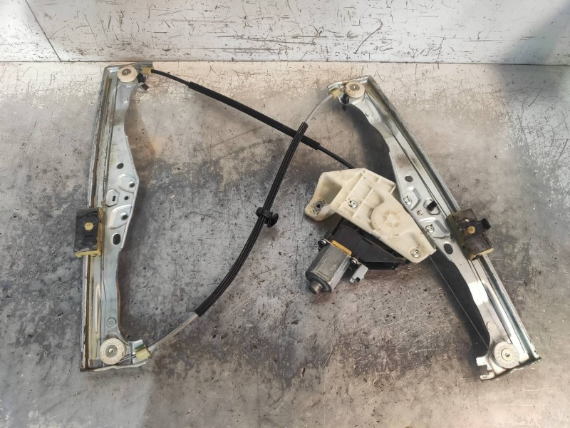 Recambio de elevalunas delantero derecho para citroen c4 cactus feel referencia OEM IAM 9674252480 0130822570 5P