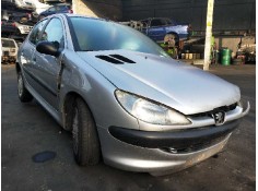 peugeot 206 berlina del año 2001 2