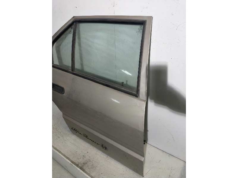 Recambio de puerta trasera derecha para alfa romeo 33 berlina 1.5 referencia OEM IAM   
