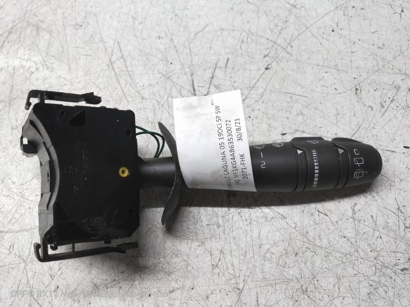 Recambio de mando limpia para renault laguna ii grandtour (kg0) expression pack referencia OEM IAM 8200328896  