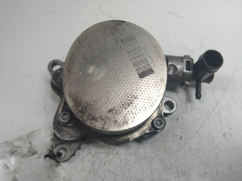 Recambio de depresor freno / bomba vacio para renault trafic combi (ab 4.01) passenger black edition referencia OEM IAM 14650257 Recambio de depresor freno / bomba vacio para renault trafic combi (ab 4.01) passenger black edition referencia OEM IAM 14650257