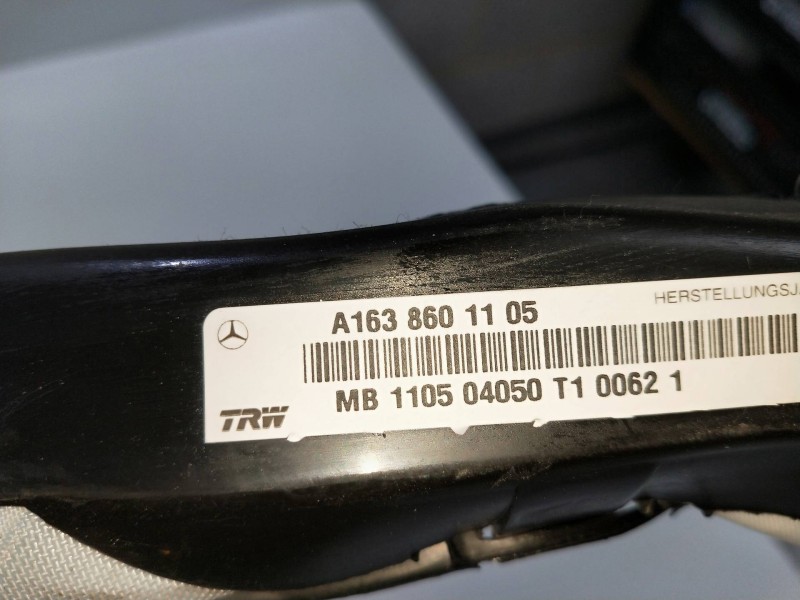 Recambio de airbag cortina delantero izquierdo para mercedes clase m (w163) 270 cdi (163.113) referencia OEM IAM A1638601105  