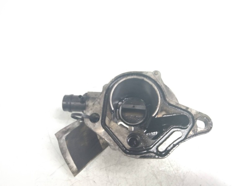 Recambio de depresor freno / bomba vacio para renault trafic (desde 5.89) referencia OEM IAM   