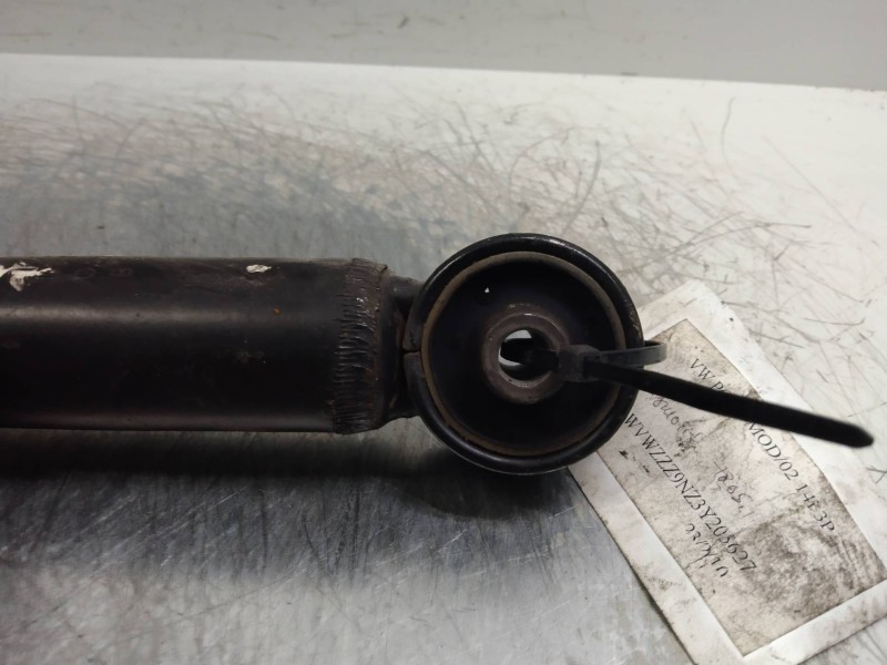 Recambio de amortiguador trasero para volkswagen polo (9n3) 1.4 16v referencia OEM IAM   