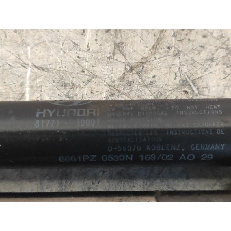 Recambio de amortiguadores maletero / porton para hyundai sonata (y4) 2.0i 16v gls (2002) referencia OEM IAM 817713D001  