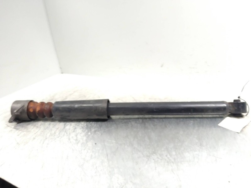 Recambio de amortiguador trasero para volkswagen polo (9n3) 1.4 16v referencia OEM IAM   