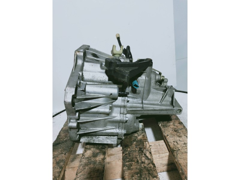 Recambio de caja cambios para renault scenic iii grand dynamique referencia OEM IAM ND4012 A001923 