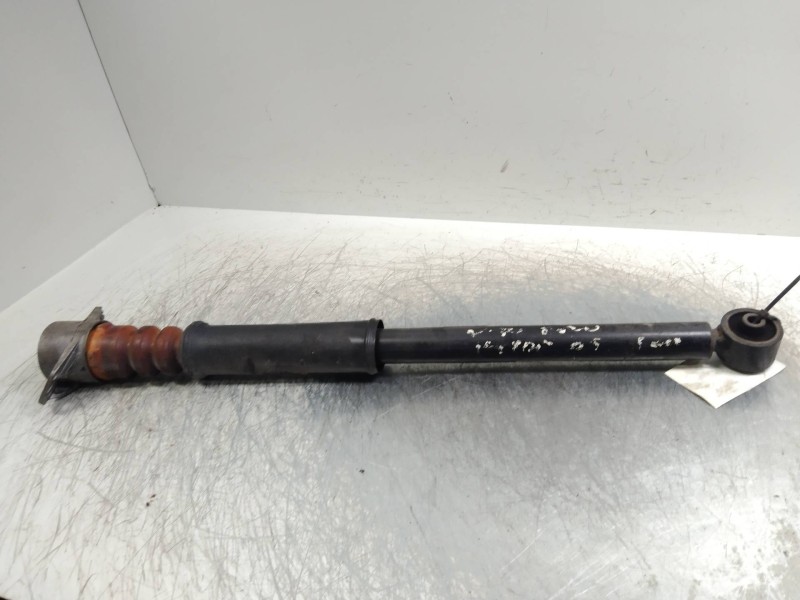 Recambio de amortiguador trasero para volkswagen polo (9n3) 1.4 tdi referencia OEM IAM   