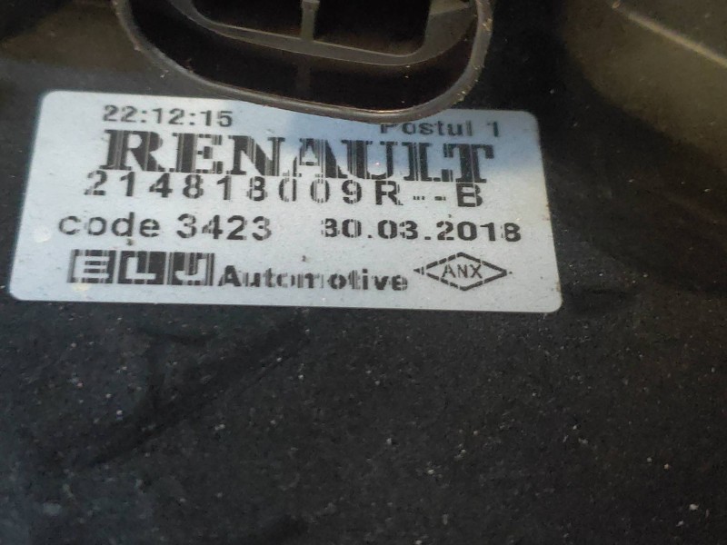 Recambio de electroventilador para renault captur life referencia OEM IAM 214818009R  