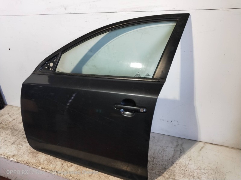 Recambio de puerta delantera izquierda para kia cee´d sporty wagon ex referencia OEM IAM  5P 