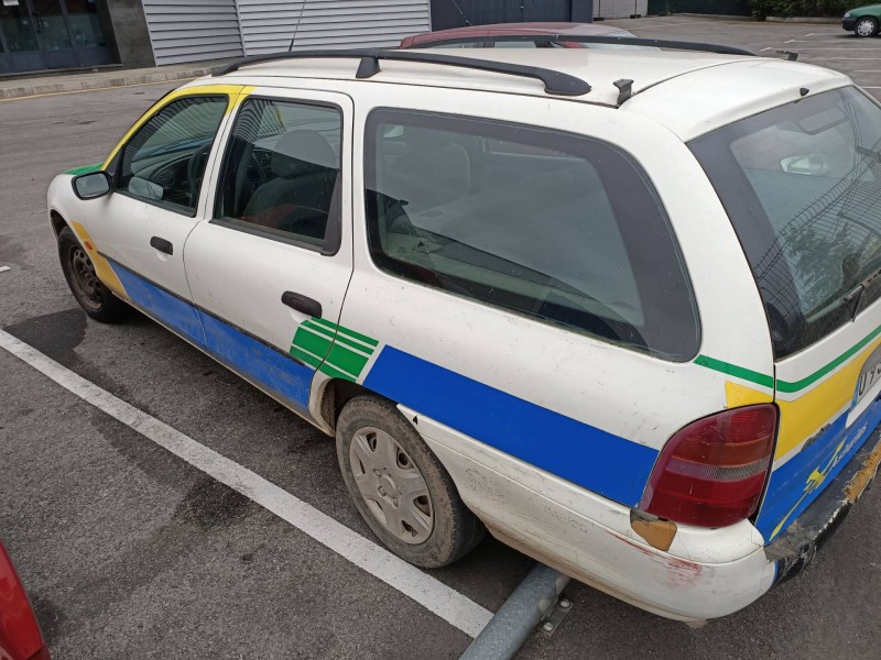ford mondeo familiar (gd) del año 1998 ford mondeo familiar (gd) del año 1998