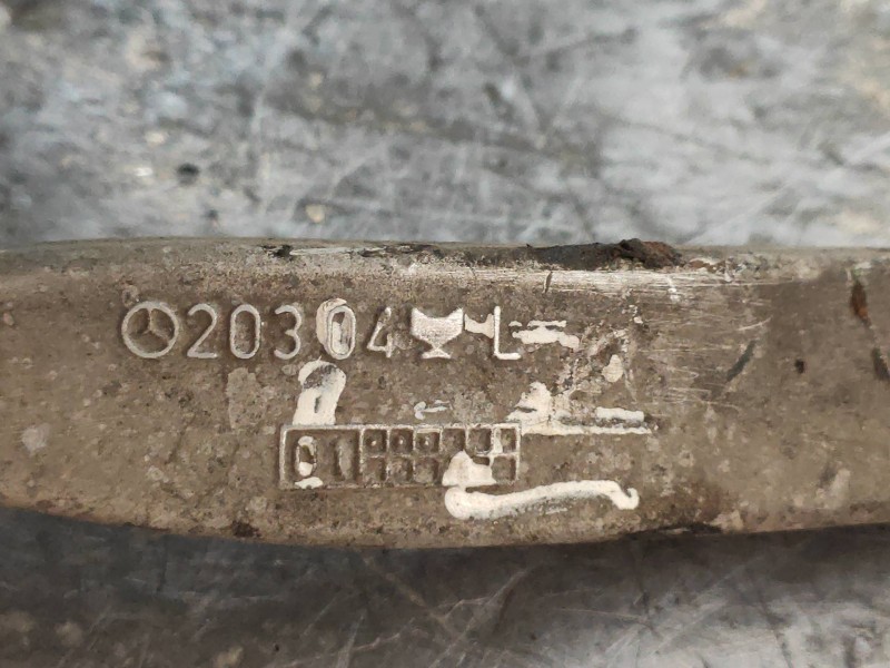 Recambio de brazo suspension inferior delantero izquierdo para mercedes clase c (w203) berlina 220 cdi (203.006) referencia OEM 