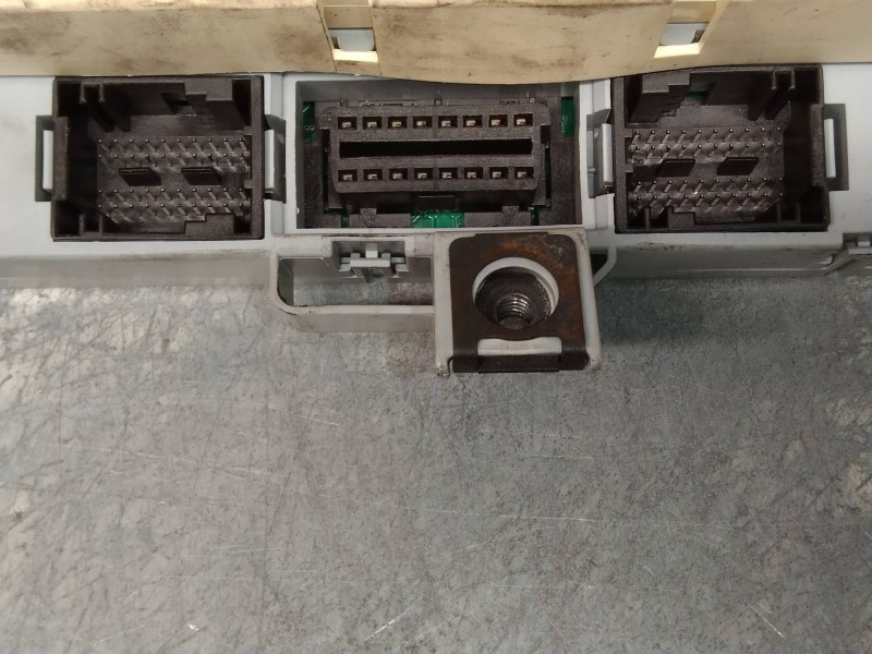 Recambio de caja reles / fusibles para alfa romeo 159 sportwagon (140) 1.9 jtdm 16v / selective referencia OEM IAM 60681000 5012