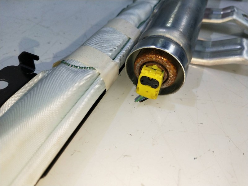 Recambio de airbag cortina delantero derecho para mazda 3 berlina (bk) referencia OEM IAM 608061400A   Recambio de airbag cortina delantero derecho para mazda 3 berlina (bk) referencia OEM IAM 608061400A