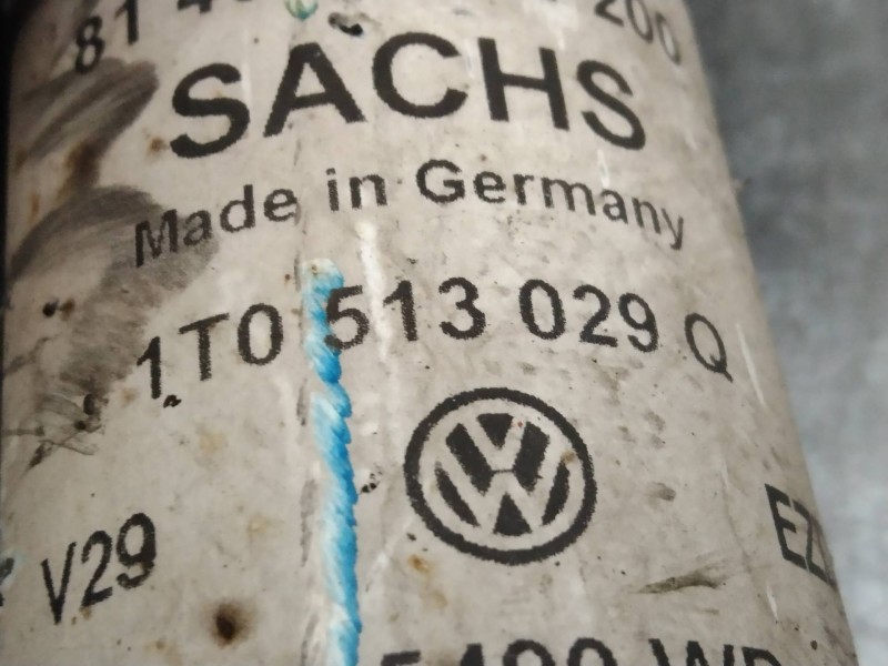 Recambio de amortiguador trasero para volkswagen touran (1t1) highline referencia OEM IAM 1T0513029Q  