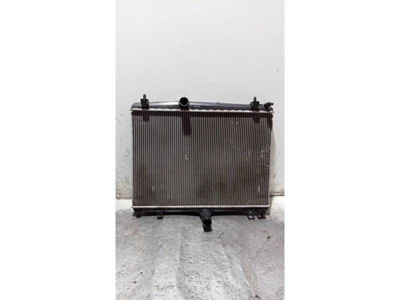 Recambio de radiador agua para citroen c5 berlina seduction referencia OEM IAM 9687359980  