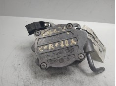 Recambio de depresor freno / bomba vacio para toyota corolla (e12) 1.4 d-4d luna compact referencia OEM IAM 01040518  