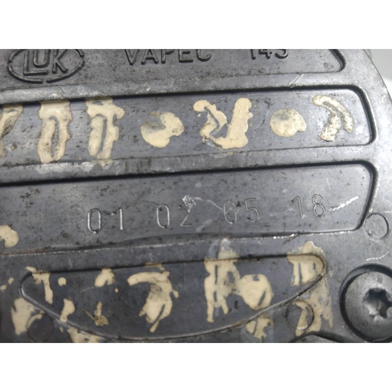 Recambio de depresor freno / bomba vacio para toyota corolla (e12) 1.4 d-4d luna compact referencia OEM IAM 01040518  