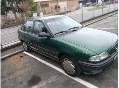 opel astra f berlina del año 1995
