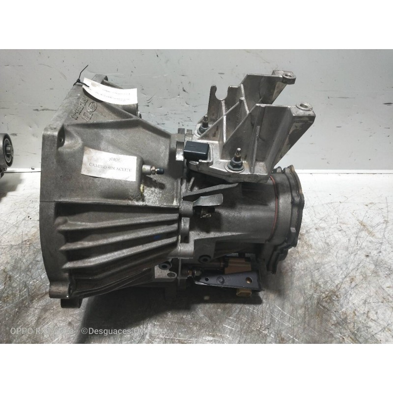 Recambio de caja cambios para ford fiesta berlina 1.3 cat (endura-e) referencia OEM IAM 96WTAB FOB 6G08C 