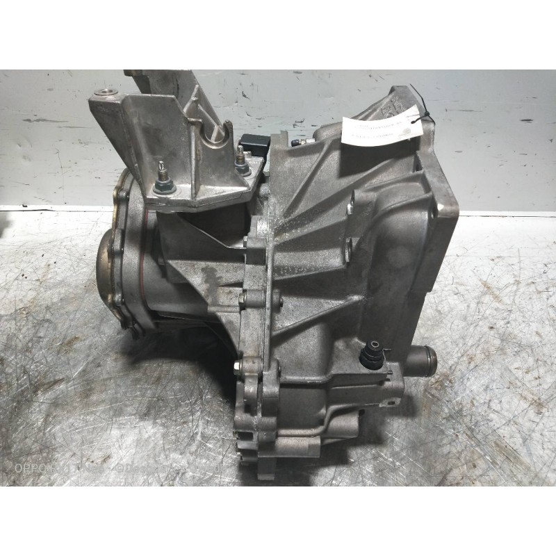Recambio de caja cambios para ford fiesta berlina 1.3 cat (endura-e) referencia OEM IAM 96WTAB FOB 6G08C 
